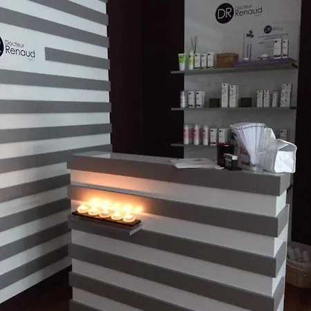 Esprit De Bed and breakfast 4*