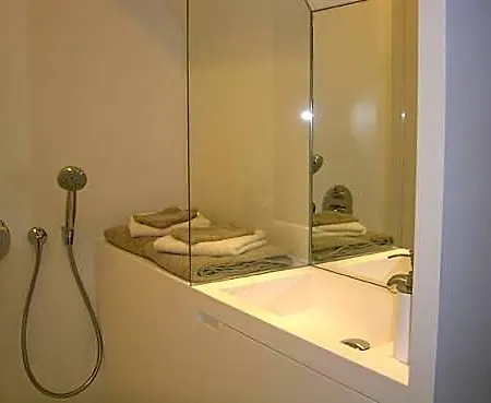 Bed & Breakfast Esprit De 4*